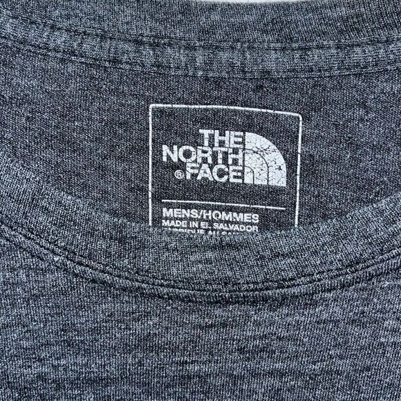 The North Face Gray Half Dome Print Logo T-Shirt cotton blend Men's Slim Fit - Picture 2 of 2